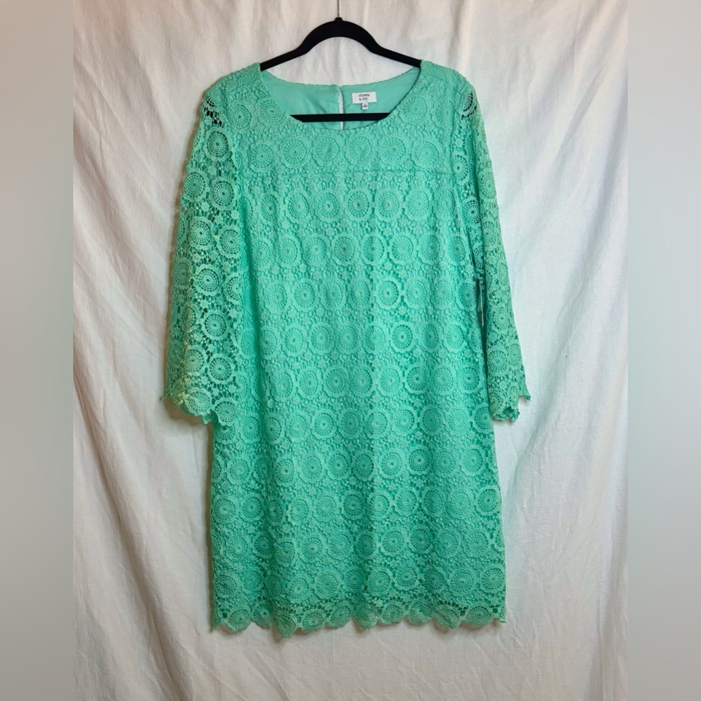 NWT Crown & Ivy Lace Dress Size 16
